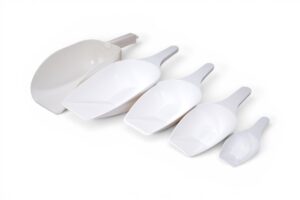 Plastic Scoop