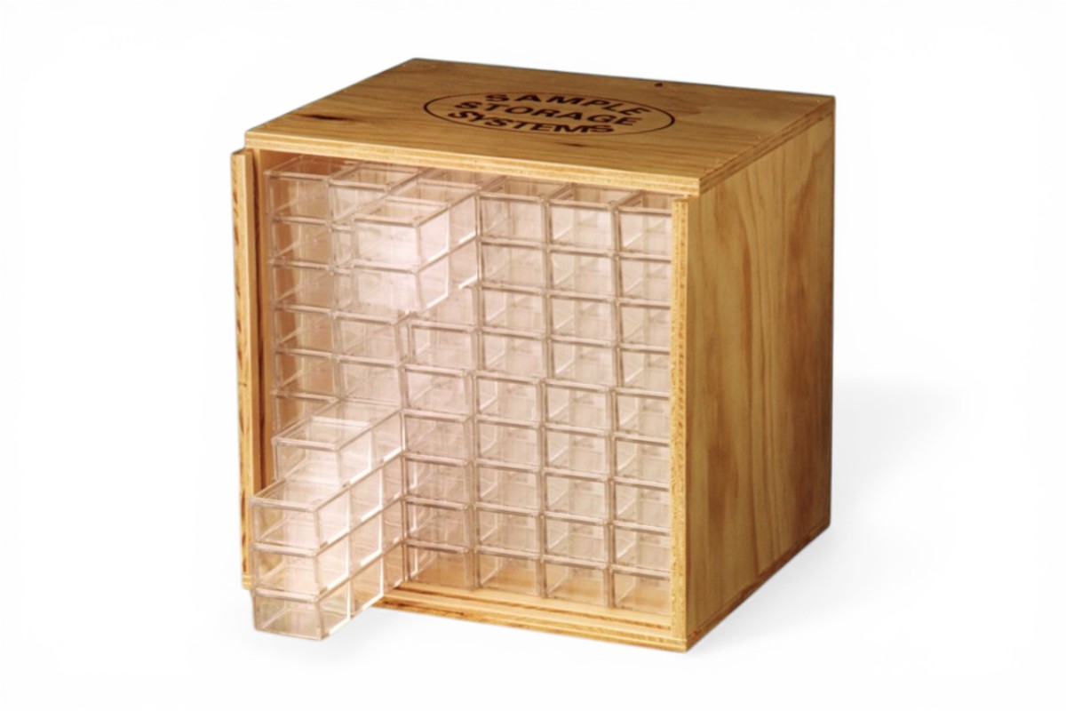 Sample Storage Box with 54 Large Trays (270 samples) 1 Sample Storage Box with 54 Large Trays (270 samples)