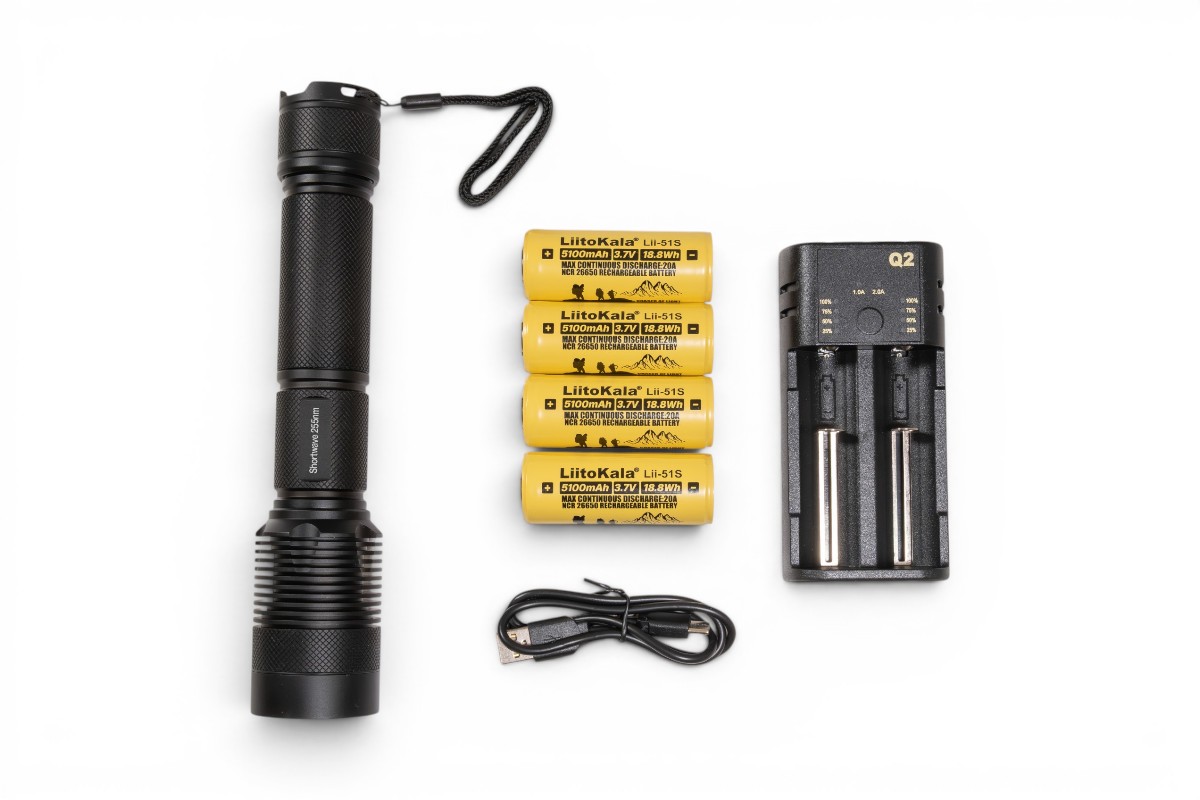 FS12 Short Wave 255nm UV Torch 2 FS12 Short Wave 255nm UV Torch - Image 2